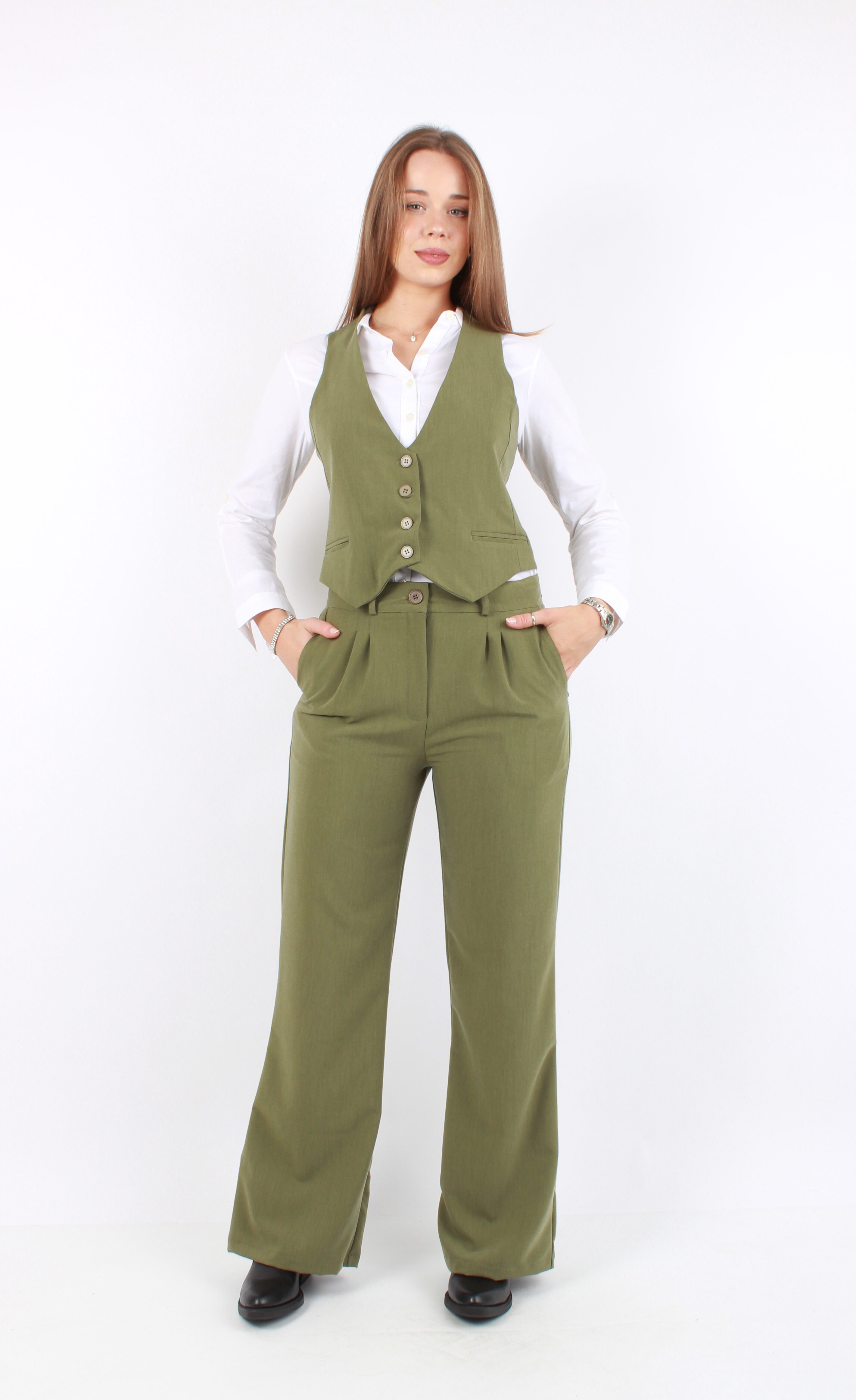 CONJUNTO SASTRERO: Chaleco Corto y Pant Palazzo TEXT - Image 2