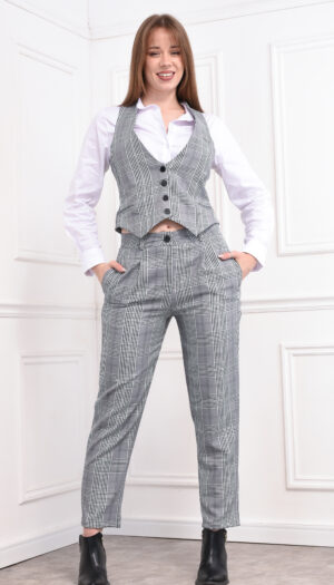CONJUNTO GALES: Chaleco Corto y Pant Chupin